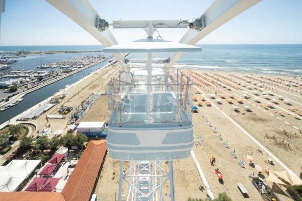 galleria-giostra-viareggio-altravistawheel2