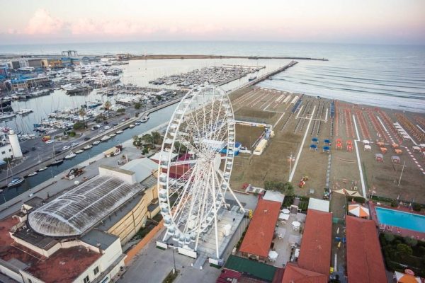 galleria-giostra-viareggio-altravistawheel8